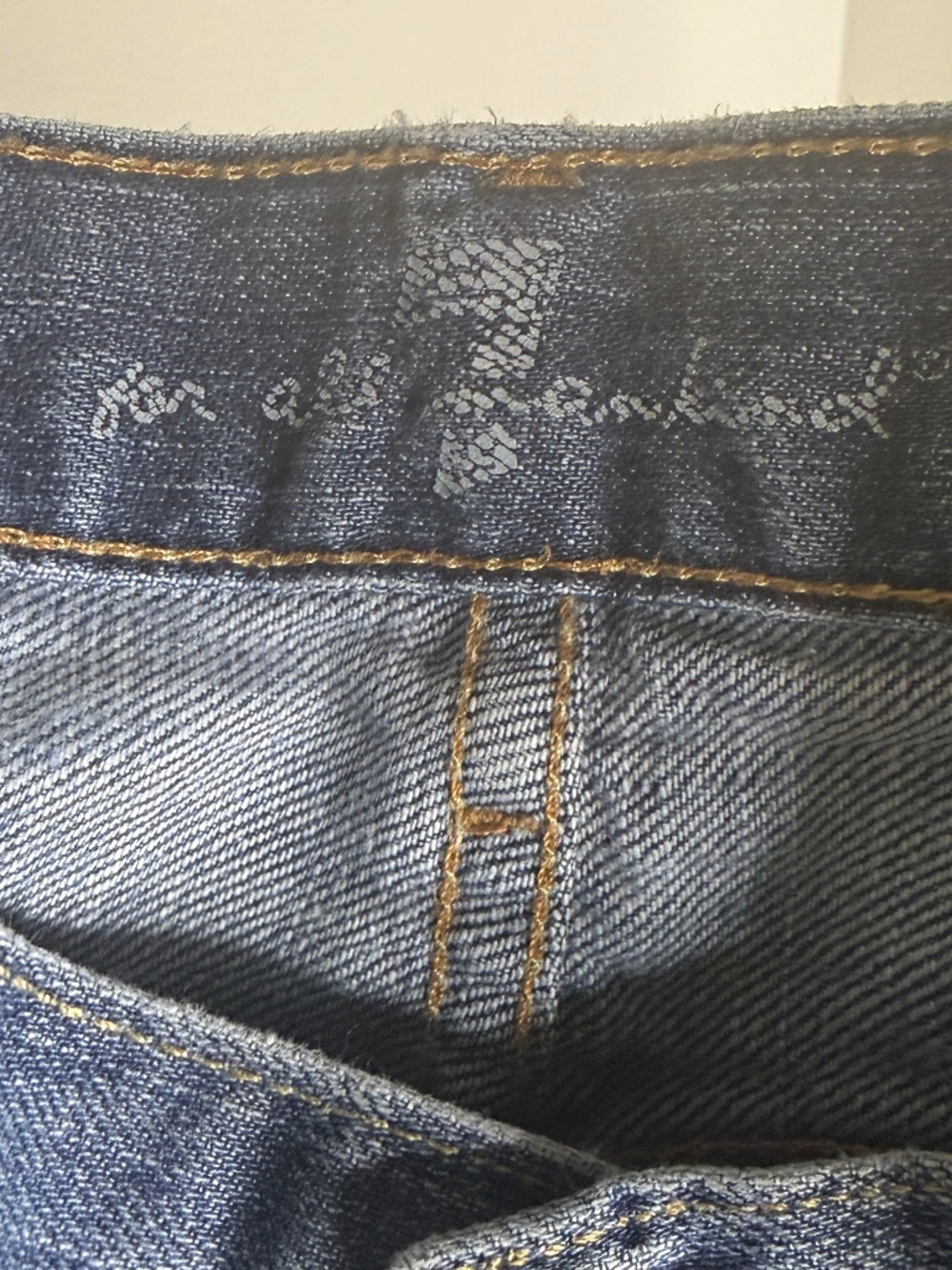 7 For All Mankind Jeans Size 32 Medium Wash Straight Leg Premium Denim - Picture 4 of 14